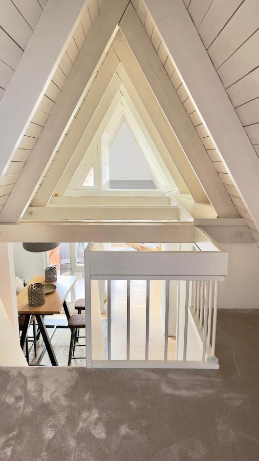 Gemuetliche Maisonettewohnung Mit Dachterrasse Am Schloss Oldenbourg Extérieur photo