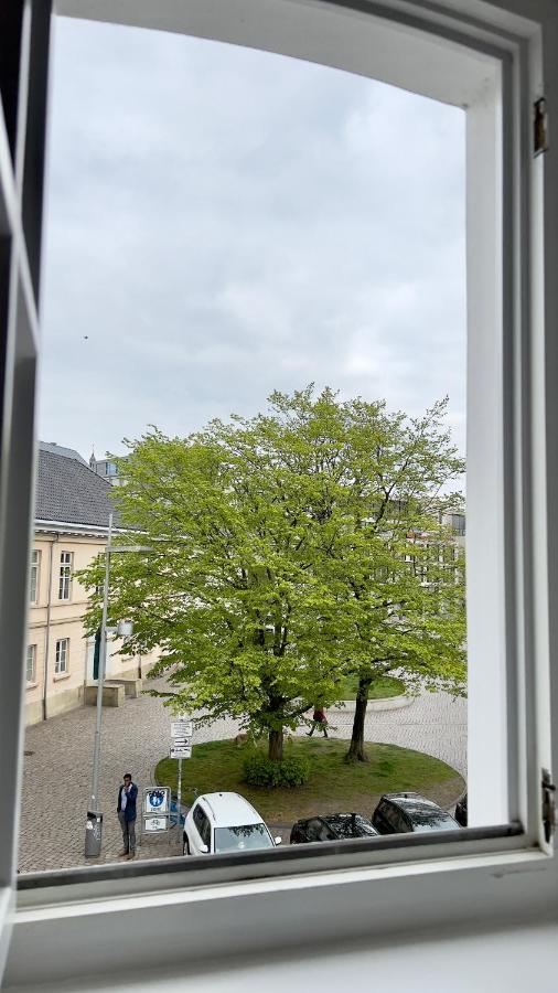 Gemuetliche Maisonettewohnung Mit Dachterrasse Am Schloss Oldenbourg Extérieur photo