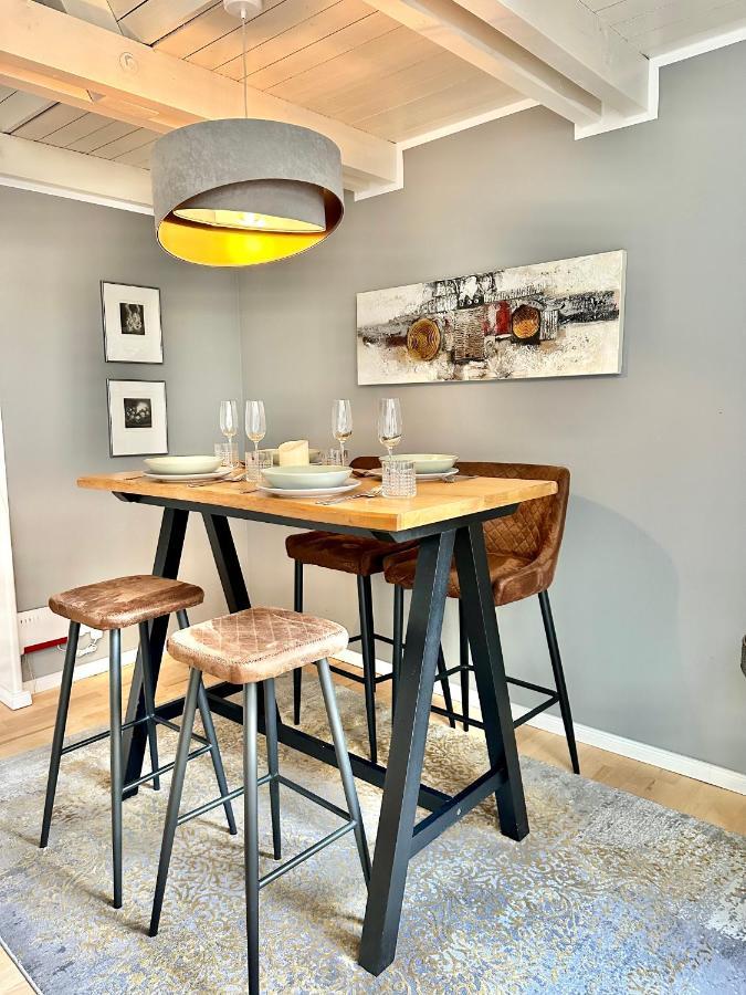 Gemuetliche Maisonettewohnung Mit Dachterrasse Am Schloss Oldenbourg Extérieur photo