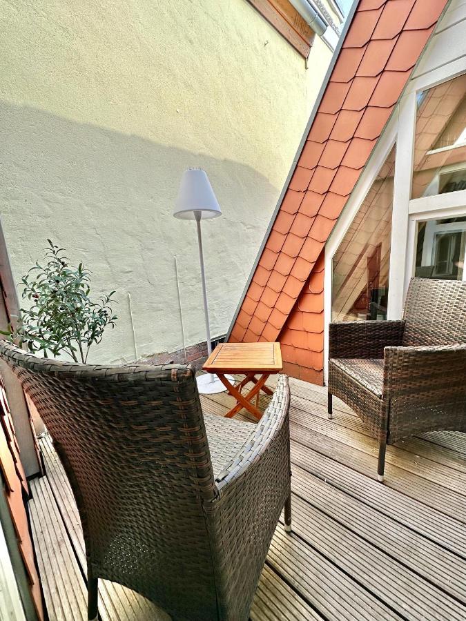 Gemuetliche Maisonettewohnung Mit Dachterrasse Am Schloss Oldenbourg Extérieur photo